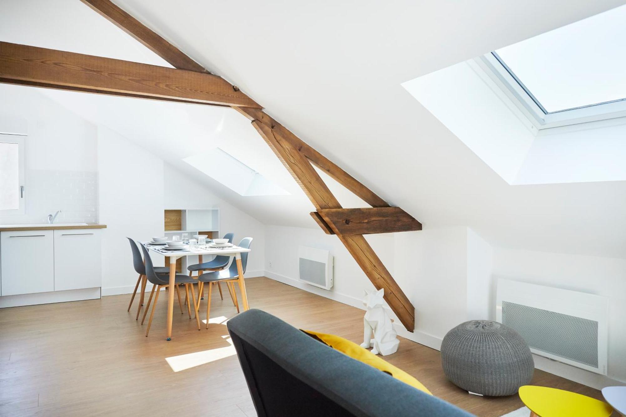샤토브리앙 Minuit A Paris - Wifi Fibre/Linge/Parking 아파트 외부 사진